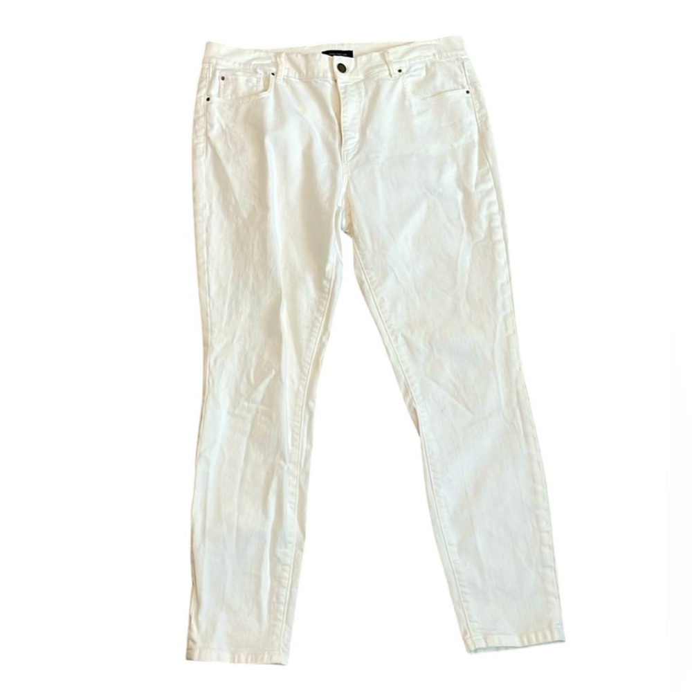 NWOT Ann Taylor White Jeans